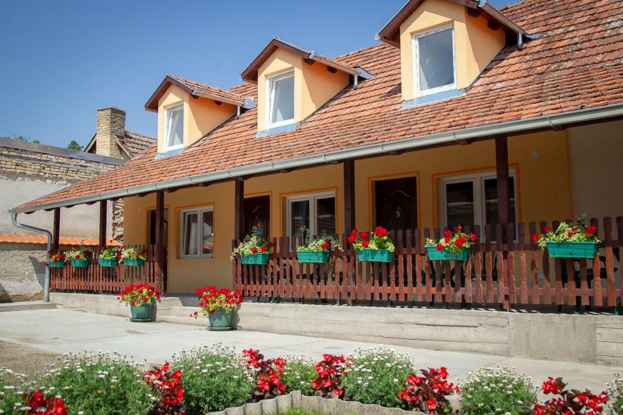 Casa Simon 2 Apartament Subotica Zewnętrze zdjęcie